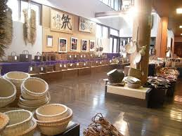 奥会津　三島町　生活工芸館　編組み細工　工芸品　体験　館内